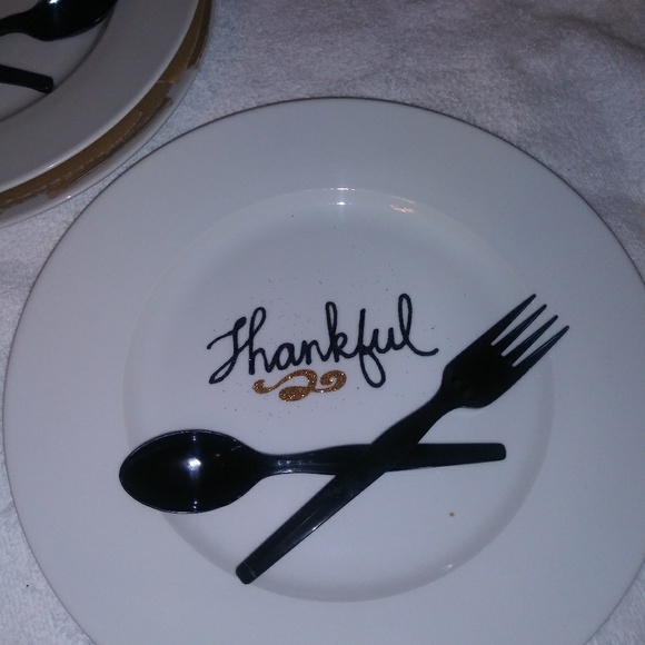 Custom dinnerware - Picture 5 of 8